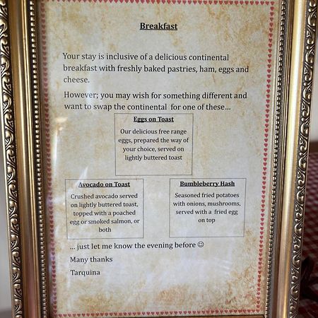 Bumbleberry Cottage Gresford Екстер'єр фото